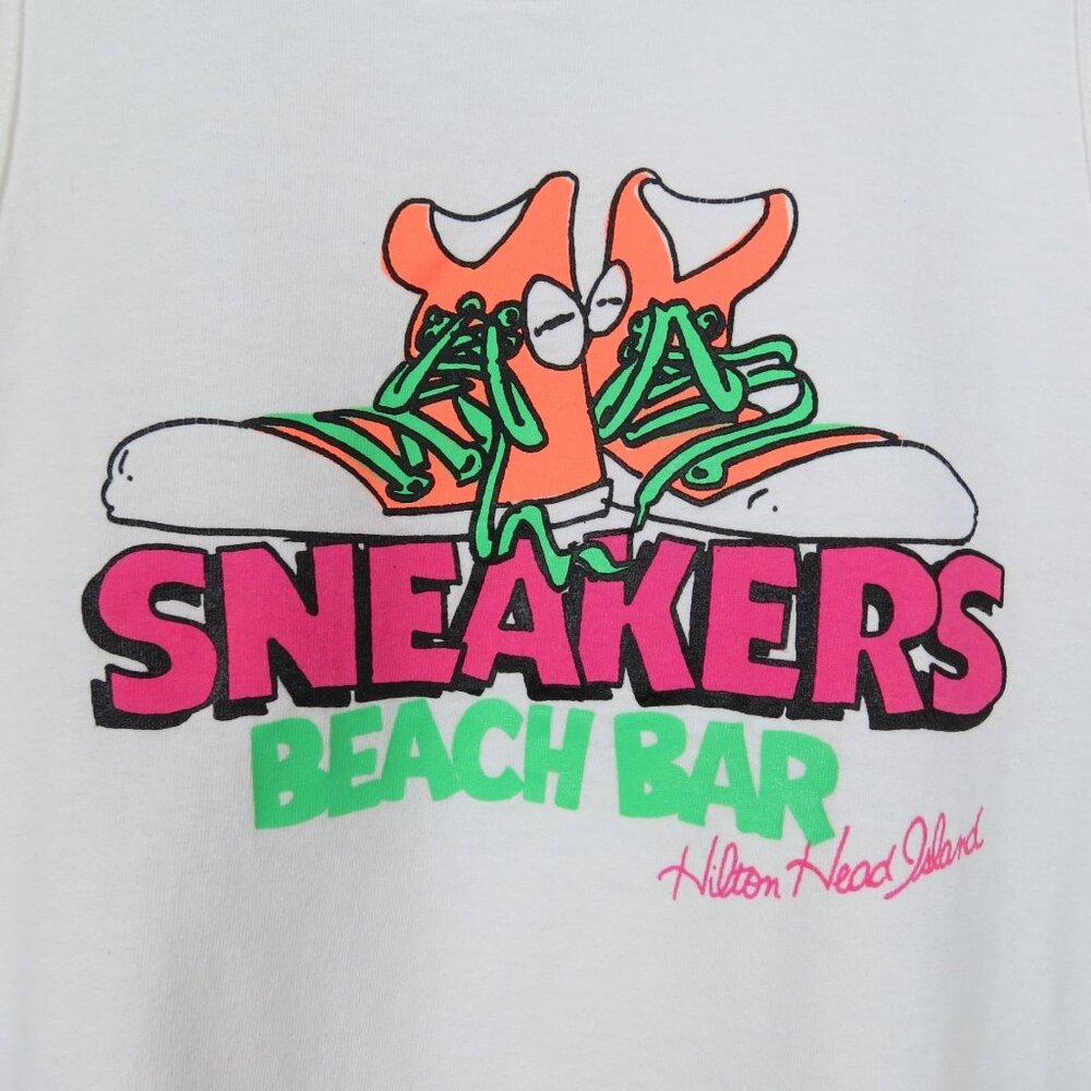 Vintage SNEAKERS BEACH BAR Hilton Head Island White Tank Top Muscle Tee S 34/36